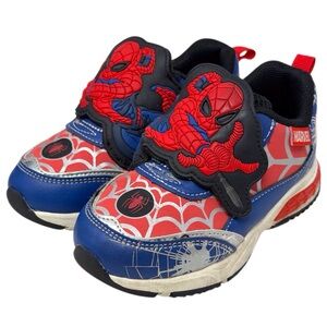 Marvel Spider-Man sneaker w/light-up design & hook-and-loop close toddler size 9